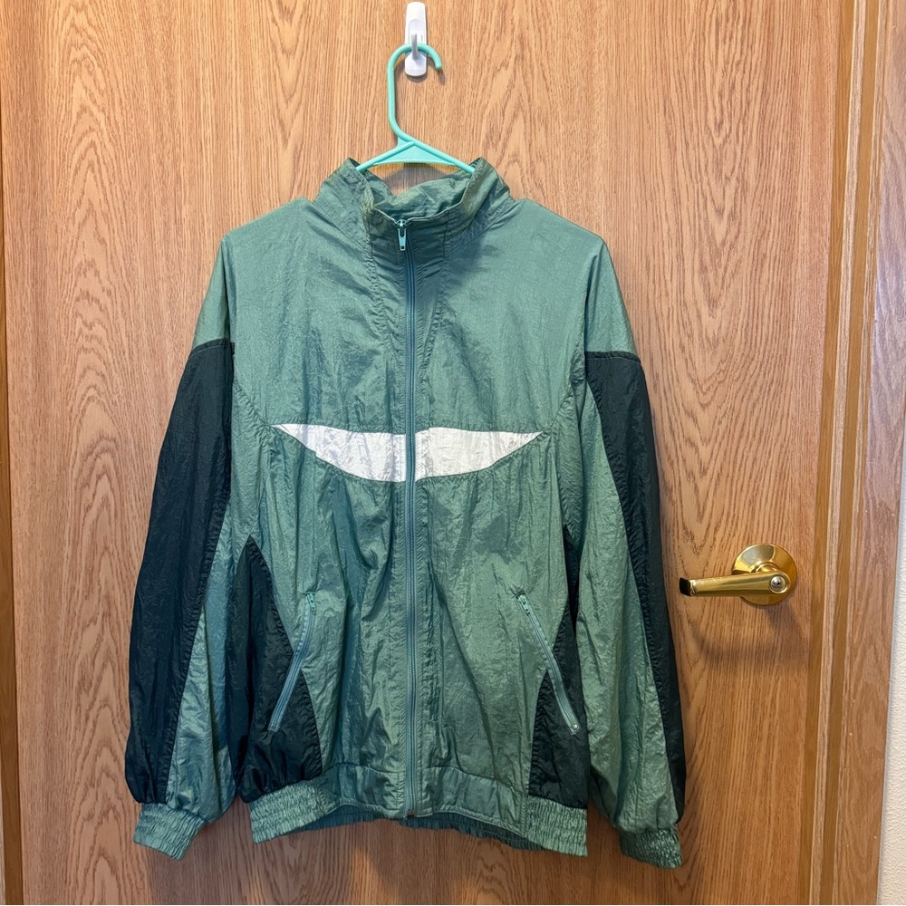 Vintage Unisex Weekend Edition 80s/90s windbreaker jacket